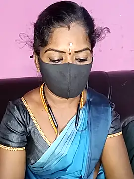 tamilammukuttyy online show from December 4, 3:10 pm