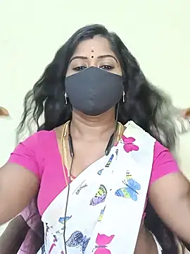 Snapshot of tamilammukuttyy chatting on June 22, 12:24 am tamilammukuttyy online show from June 22, 12:24 am