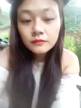 mai-xinh online show from October 12, 11:15 pm