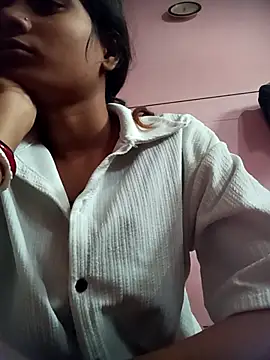 Hot Mayra  online show from November 4, 6:34 am