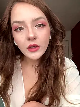 Snapshot of -Meowy- chatting on September 15, 10:37 am -Meowy- online show from September 15, 10:37 am