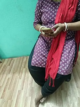Snapshot of desi_boudi87 chatting on January 16, 9:24 am desi boudi87 online show from January 16, 9:24 am