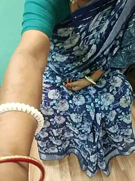 Snapshot of desi_boudi87 chatting on March 14, 11:04 am desi boudi87 online show from March 14, 11:04 am