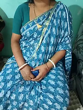 Snapshot of desi_boudi87 chatting on March 26, 11:05 am desi boudi87 online show from March 26, 11:05 am