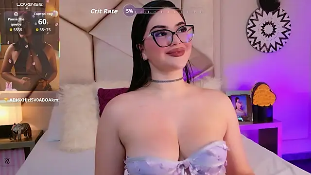 Catalina-Malave online show from December 23, 12:30 am