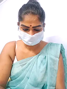 Snapshot of sherlin24 chatting on September 28, 3:28 pm sherlin24 online show from September 28, 3:28 pm