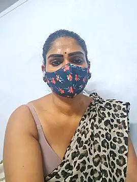 Snapshot of sherlin24 chatting on October 14, 4:41 pm sherlin24 online show from October 14, 4:41 pm