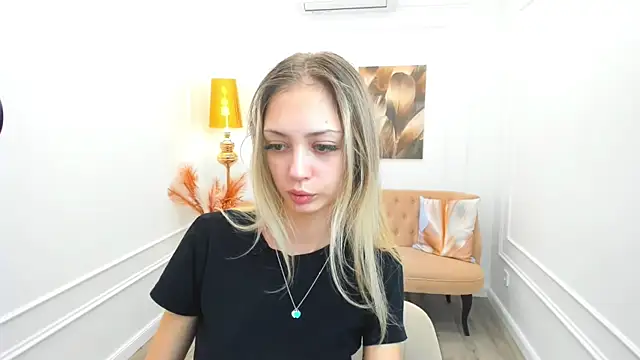 EmilyGraydis online show from July 5, 7:54 pm