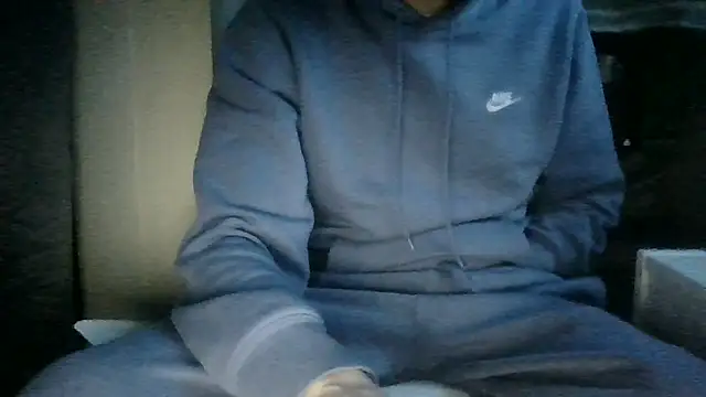 Snapshot of juju78jujuu chatting on February 10, 7:01 am juju78jujuu online show from February 10, 7:01 am