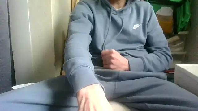 Snapshot of juju78jujuu chatting on February 12, 8:20 am juju78jujuu online show from February 12, 8:20 am