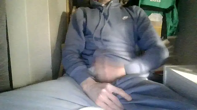 Snapshot of juju78jujuu chatting on February 20, 6:26 am juju78jujuu online show from February 20, 6:26 am