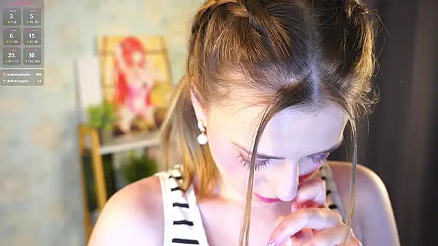 HollieCollelo online show from February 25, 3:16 am