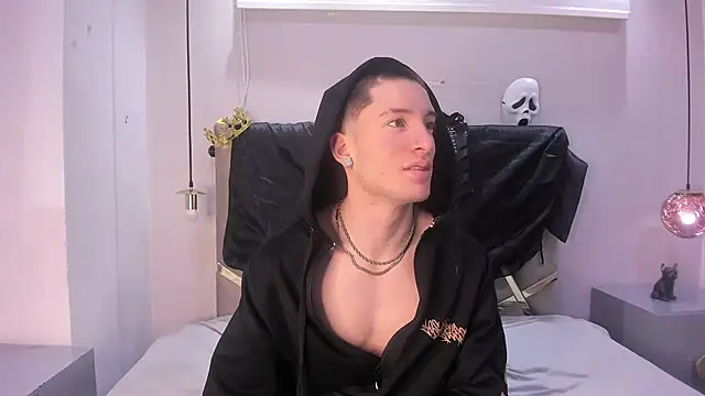 HunterHeat  online show from October 30, 12:50 pm