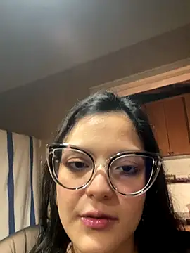 alilith online show from October 3, 7:11 pm