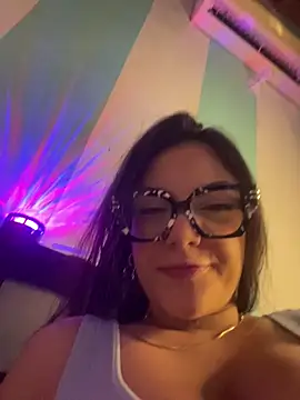 alilith online show from February 9, 7:18 pm