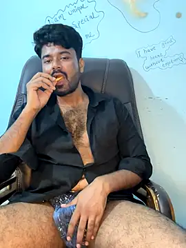 MeekBatgirl online show from October 30, 7:32 am