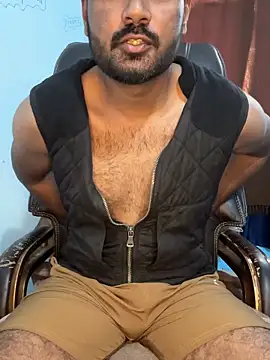 MeekBatgirl online show from November 8, 8:36 am