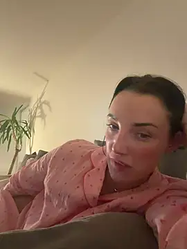 Remirosee online show from February 15, 9:00 pm