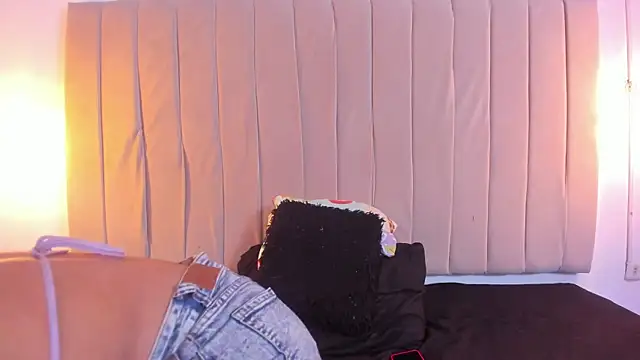 escar let online show from February 6, 3:33 am