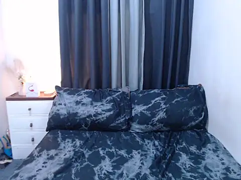 AngelHille online show from September 8, 3:44 pm