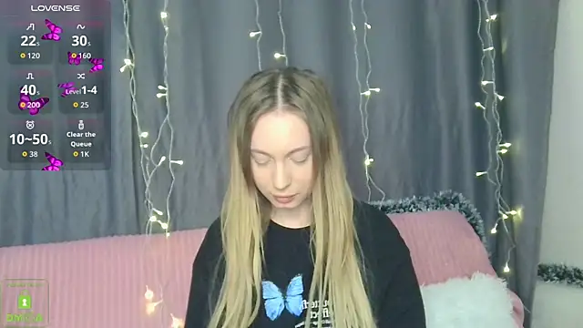 BabbbyFoxxx online show from January 10, 2:46 am