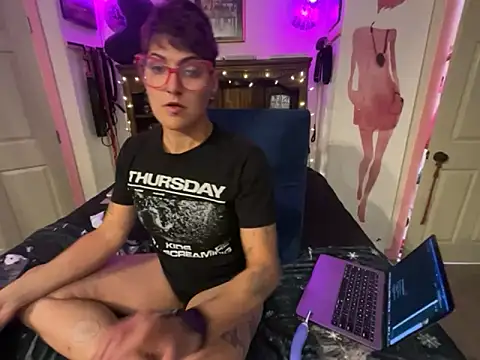 kinkycanner online show from March 30, 2:45 am