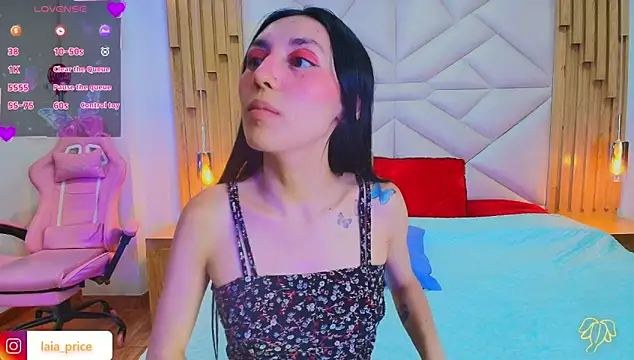 Laia and Damian online show from October 7, 7:33 pm