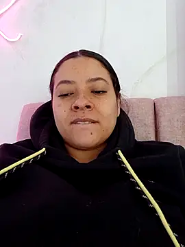 SophieCurves online show from November 13, 11:47 pm