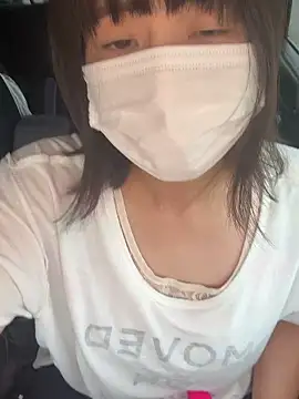Snapshot of hanachan_001 chatting on October 16, 4:35 am hanachan 001 online show from October 16, 4:35 am