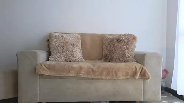 Snapshot of dahiana_marin chatting on April 29, 8:04 pm dahiana marin online show from April 29, 8:04 pm