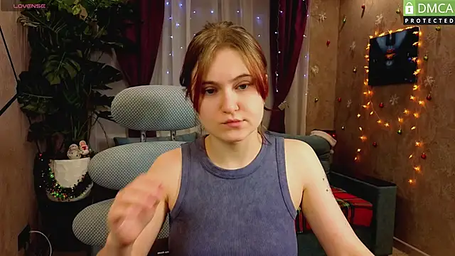 Roxy foxi online show from December 15, 1:10 am