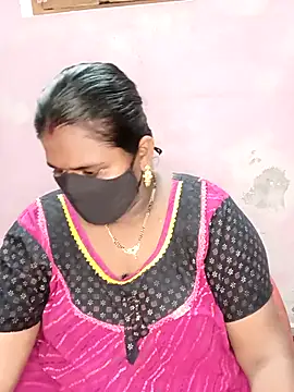 Snapshot of chubby_babitha-telugu chatting on October 4, 6:17 pm chubby babitha-telugu online show from October 4, 6:17 pm