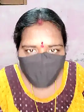 Snapshot of chubby_babitha-telugu chatting on October 14, 4:52 pm chubby babitha-telugu online show from October 14, 4:52 pm