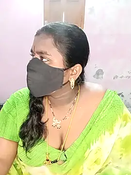 Snapshot of chubby_babitha-telugu chatting on November 6, 3:18 am chubby babitha-telugu online show from November 6, 3:18 am
