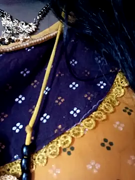 Snapshot of chubby_babitha-telugu chatting on November 8, 12:44 am chubby babitha-telugu online show from November 8, 12:44 am