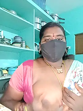 Snapshot of chubby_babitha-telugu chatting on November 16, 4:01 pm chubby babitha-telugu online show from November 16, 4:01 pm
