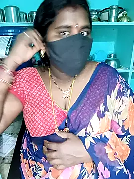 Snapshot of chubby_babitha-telugu chatting on November 26, 1:34 pm chubby babitha-telugu online show from November 26, 1:34 pm