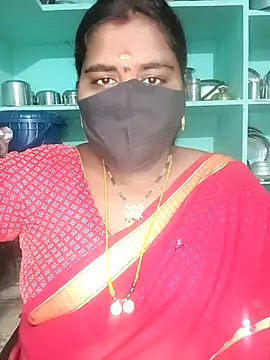 Snapshot of chubby_babitha-telugu chatting on December 2, 1:17 pm chubby babitha-telugu online show from December 2, 1:17 pm