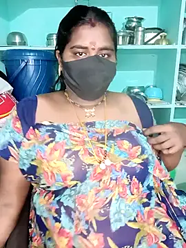 Snapshot of chubby_babitha-telugu chatting on December 4, 3:32 pm chubby babitha-telugu online show from December 4, 3:32 pm