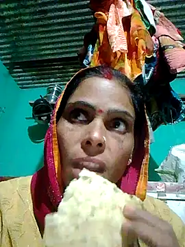 Snapshot of H_seema chatting on January 14, 12:44 pm H seema online show from January 14, 12:44 pm