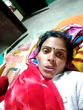 Snapshot of H_seema chatting on February 1, 1:42 pm H seema online show from February 1, 1:42 pm