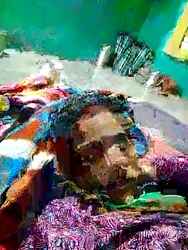 Snapshot of H_seema chatting on February 8, 1:42 am H seema online show from February 8, 1:42 am