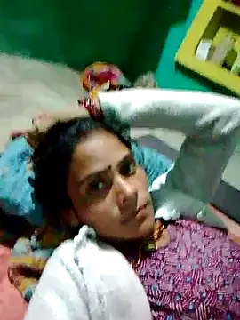 Snapshot of H_seema chatting on February 8, 1:47 pm H seema online show from February 8, 1:47 pm