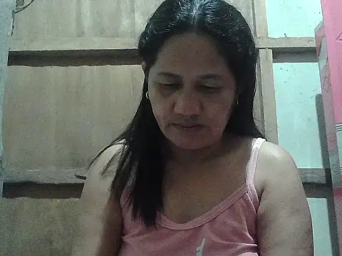 hotmama 063 online show from February 13, 9:44 pm