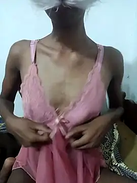 Snapshot of BunnyBloom25 chatting on October 7, 11:35 pm BunnyBloom25 online show from October 7, 11:35 pm