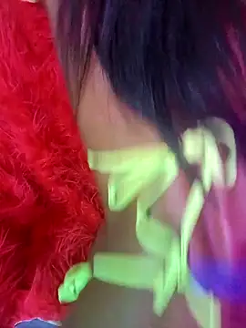 BunnyBloom25 online show from April 20, 10:55 pm