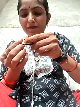 LUCKY cut online show from March 29, 12:16 pm