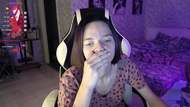 Kitti study online show from October 8, 11:08 am