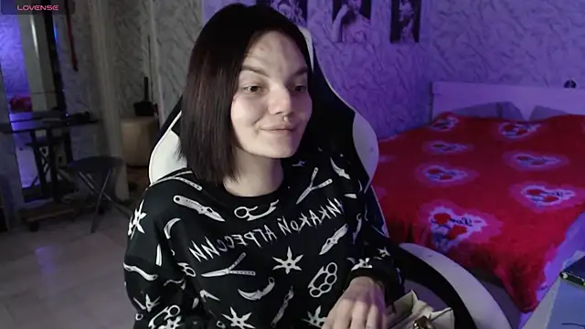 Kitti study online show from October 18, 6:16 am