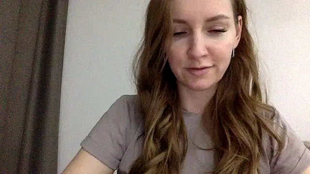 Varnyx online show from December 14, 3:17 pm